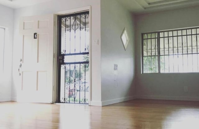 1039 Simmons Avenue - 1039 Simmons Avenue, East Los Angeles, CA 90022