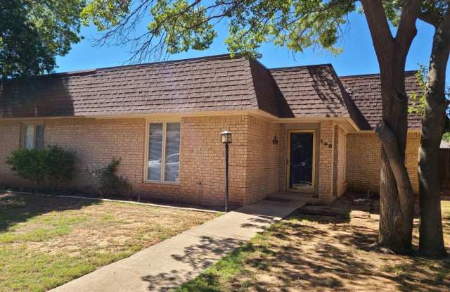 106 Troy Avenue photos photos