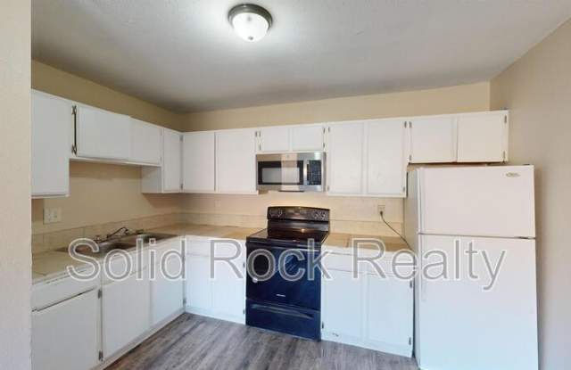 4332-3 Ericson Drive photos photos