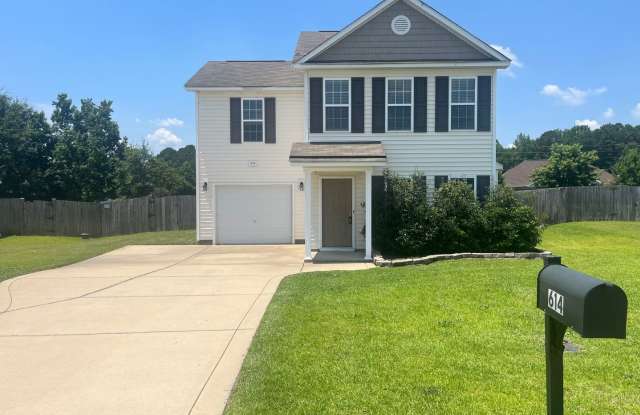 Charming 3 Bed Raeford Home with Fenced Yard photos photos