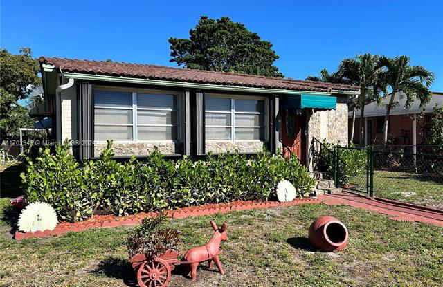 201 East 43rd Street - 201 East 43rd Street, Hialeah, FL 33013 201 East 43rd Street - 201 East 43rd Street, Hialeah, FL 33013