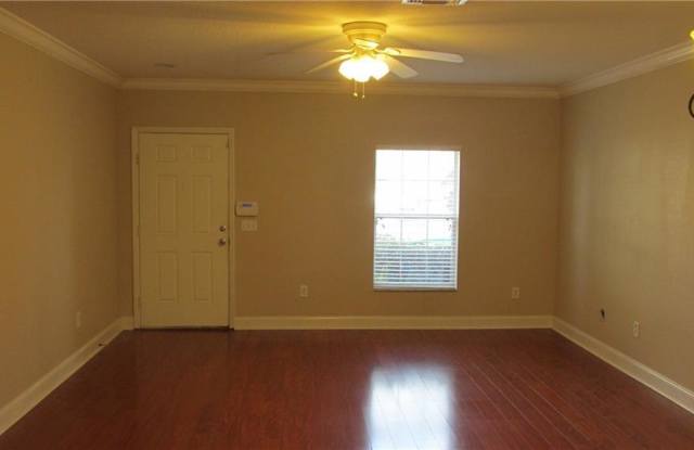 16525 SWAN VIEW CIRCLE Gallery 3
