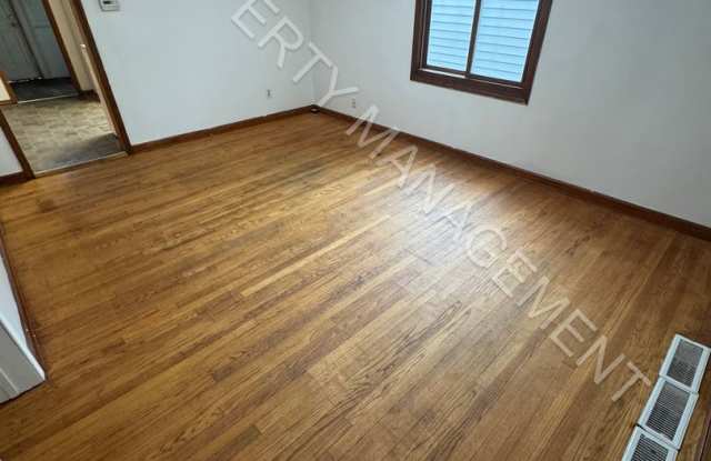 3 Bedroom 1 Bathroom Home photos photos