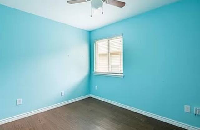13320 Pine Needle St Gallery 3