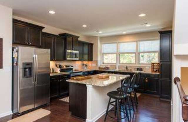 406 Sawcut Ln photos photos