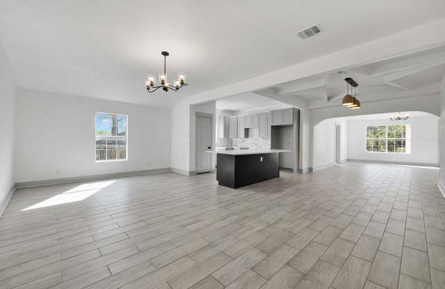 **LEASING ONLY** Charming 4-Bedroom, 3-Bath Home in Lytle, TX – Spacious, Remodeled, and Move-In Ready! photos photos