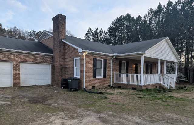 1244 E Butler Road Gallery 1