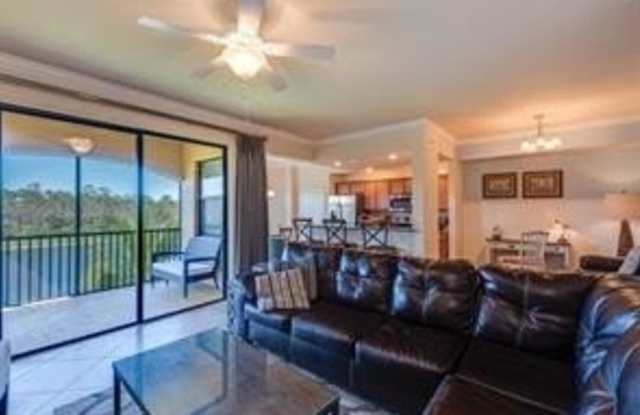 9723 Acqua Ct Gallery 3