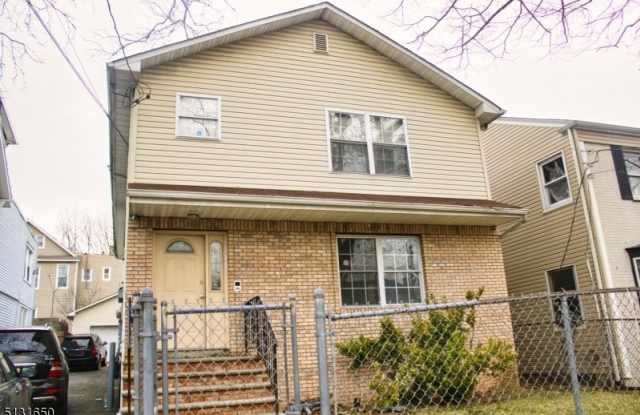 183 Chancellor Ave photos photos