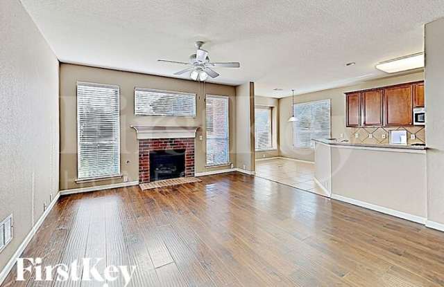 15856 Coyote Hill Drive Gallery 4