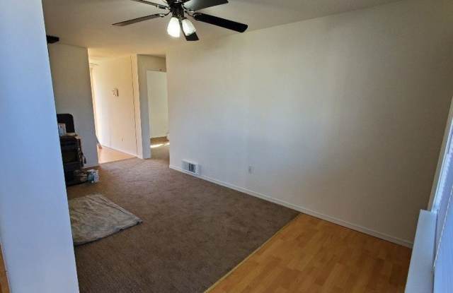 8926 12th St NE Gallery 2