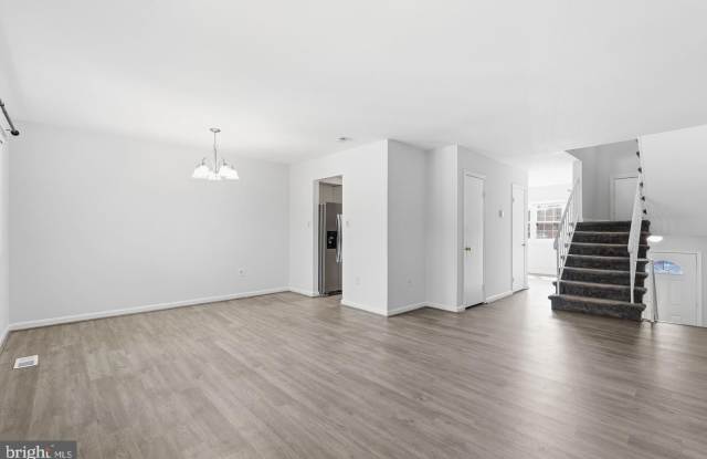 9178 LAURELWOOD Court Gallery 4
