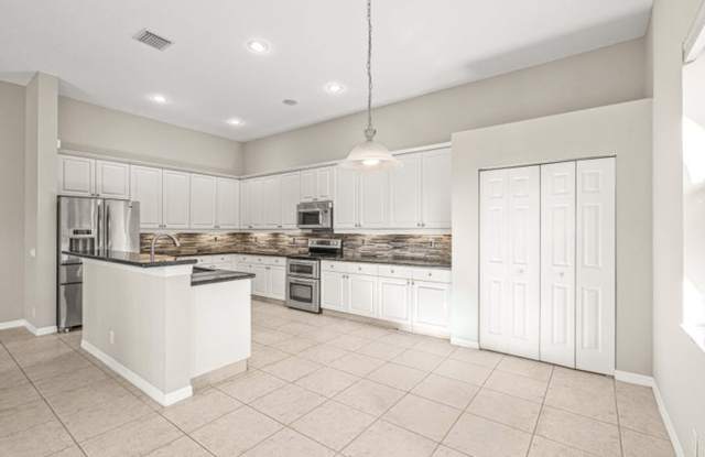 1366 Crossbill Court, Weston, FL 33327 - 1366 Crossbill Court, Weston, FL 33327