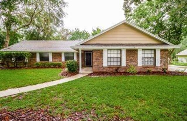 243 E HORNBEAM DRIVE - 243 East Hornbeam Drive, Wekiwa Springs, FL 32779