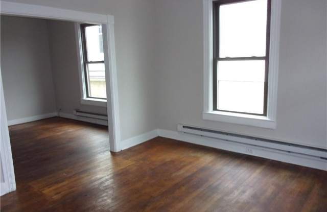 88 Oak Street Gallery 3