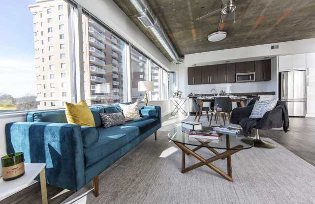 E-lofts Gallery 3