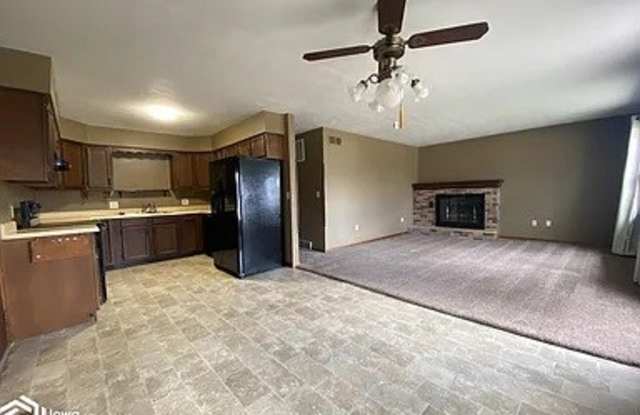 814 Southfield Drive Gallery 3
