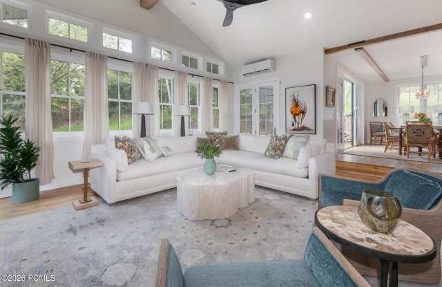 2585 Aspen Springs Drive Gallery 3