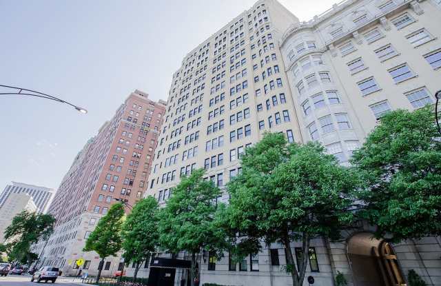 3300 North Lake Shore Drive - 3300 North Lake Shore Drive, Chicago, IL 60657
