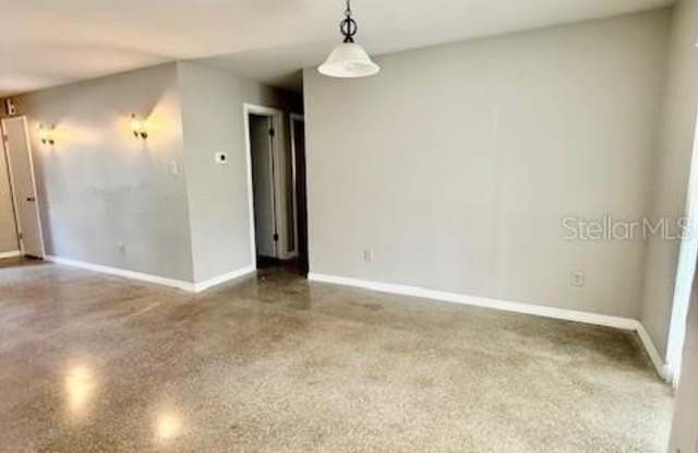 5300 18 Street Gallery 4