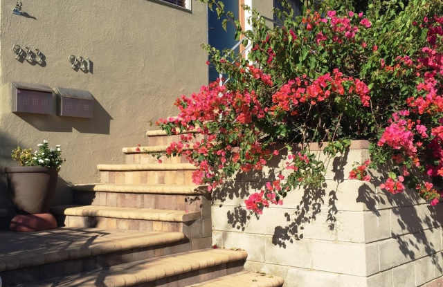 931 17th Street - 931 17th Street, Hermosa Beach, CA 90254