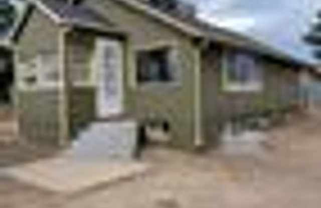 Charming 3-Bedroom Home with Large Backyard in West Greeley Gallery 1