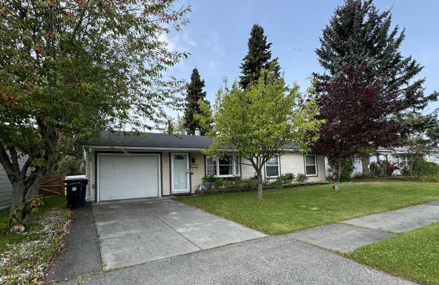 820 Dogwood Street photos photos