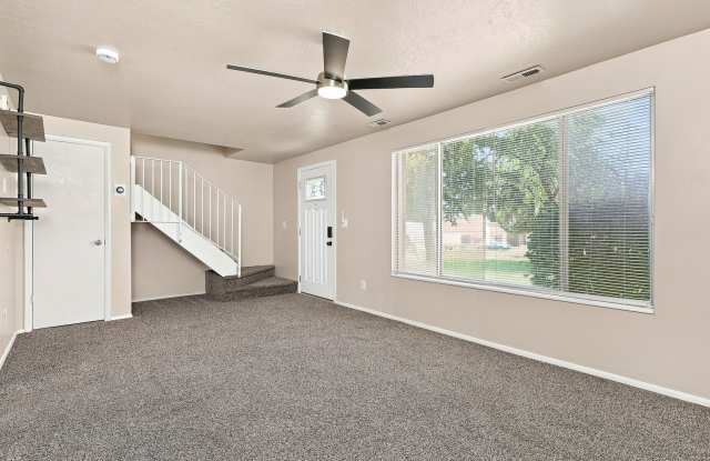 Charming 3 Bed, 2 Bath Pet-Friendly Home with Carport Parking & Included Washer/Dryer! - Available NOW! Gallery 4