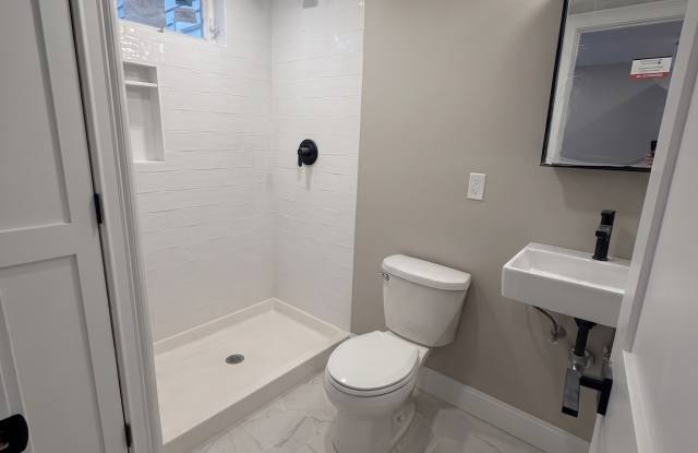 6 Endicott Court - 1 Gallery 3