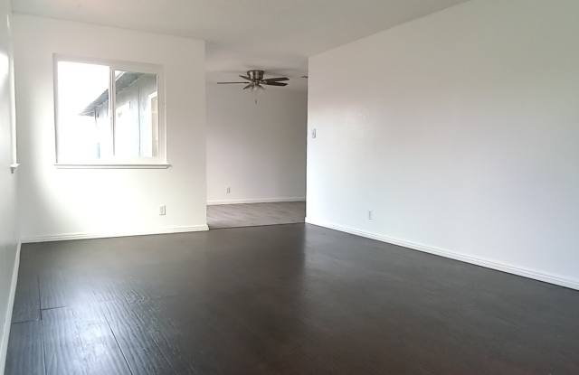 10155 De Soto Way Gallery 3