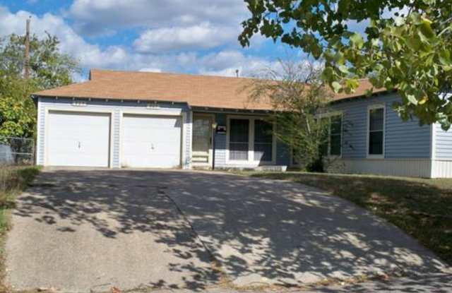 2-Bedroom Duplex for Rent in Killeen photos photos