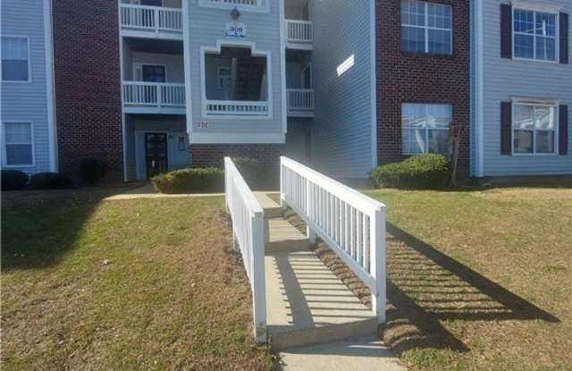 300 WATERDOWN Drive unit: 8 photos photos