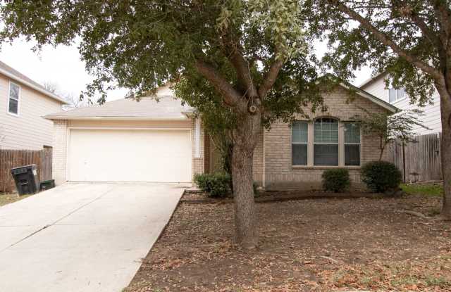 NICE 3 BR IN DESIRED SCHERTZ LOCATED NEAR RANDOLPH AFB, SHOPPING, AND STEELE HIGH SCHOOL*FRESH INTERIOR PAINT***MASTER BEDROOM SEPARATE*WALK-IN CLOSET - 3441 Whisper Bluff, Schertz, TX 78108