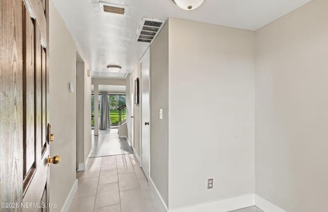 7703 LAS PALMAS Way Gallery 4