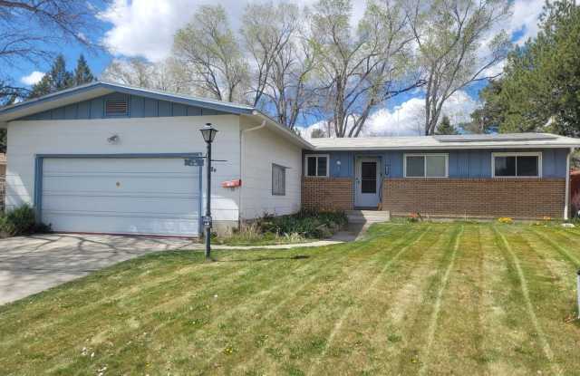 3 Bedroom in Elko photos photos