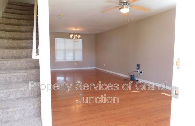 1183 Inverness Way Gallery 3