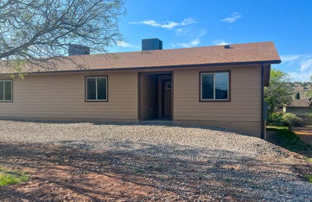 DUPLEX APARTMENT - RIMROCK/LAKE MONTEZUMA photos photos