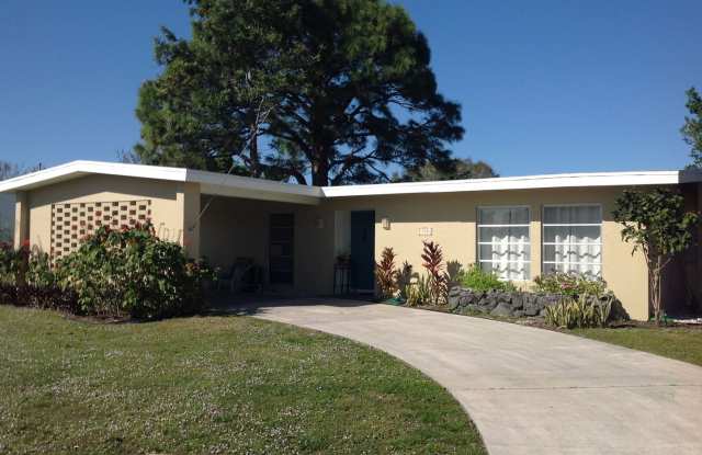 2 BR 2 BA rental in central PSL photos photos