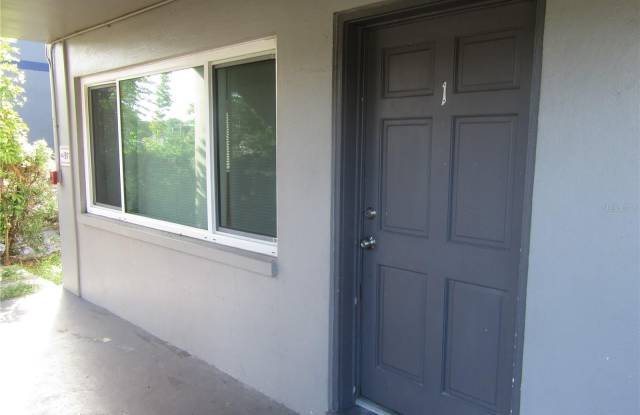 5900 22ND Avenue N Gallery 1
