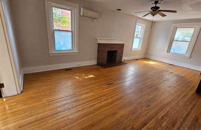 REDUCED!!  3 Bedroom Brick Stunner Close to City Park! Gallery 4