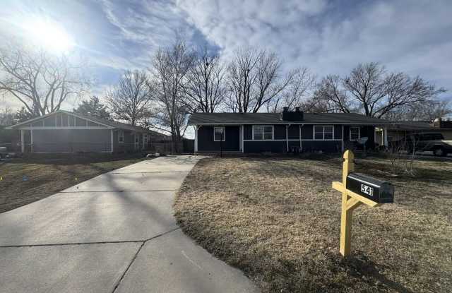 541 S Deveron Dr photos photos