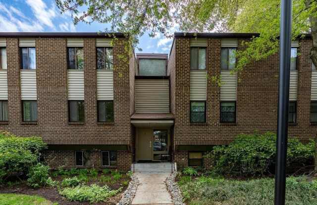 5 SUNTOP Court unit: T-1 photos photos