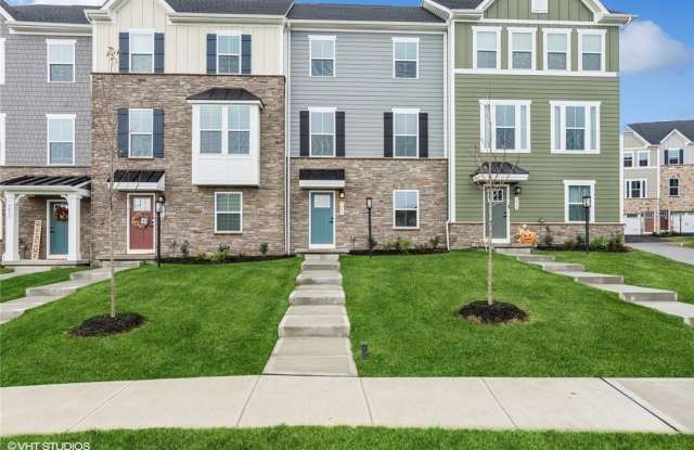5040 Spruce Rd photos photos