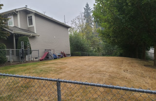 4026 Shelby Rd - 4026 Shelby Road, Picnic Point, WA 98087