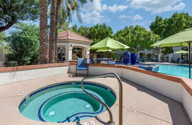 Carlyle Townhomes Gallery 4