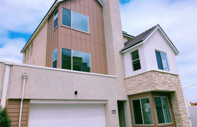 109 Masterpiece - 109 Masterpiece, Irvine, CA 92618