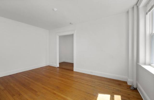 172 Maple St. photos photos