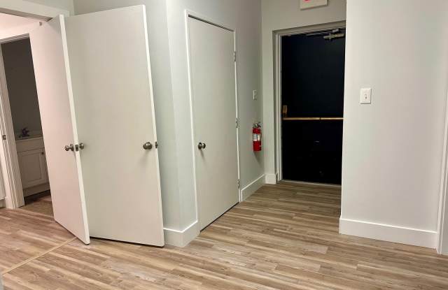 6590 SUNSET MANOR Drive unit: Suite 160 photos photos