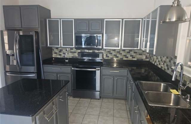 2517 Windrose Drive Gallery 4