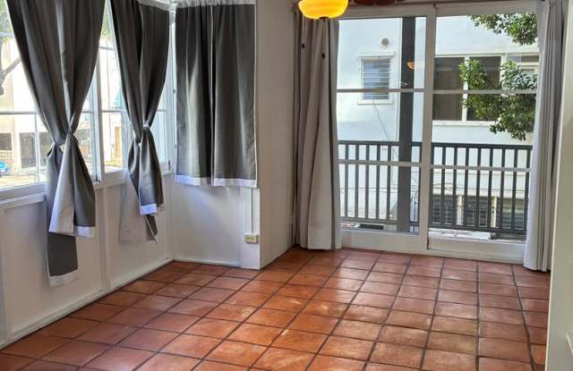 417 Namahana St, walkup 2nd fl 1-Bed unit in Waikiki photos photos